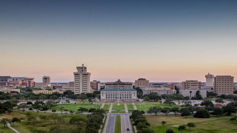 View of the Texas A&M Campus quad with the Admin building in the center
